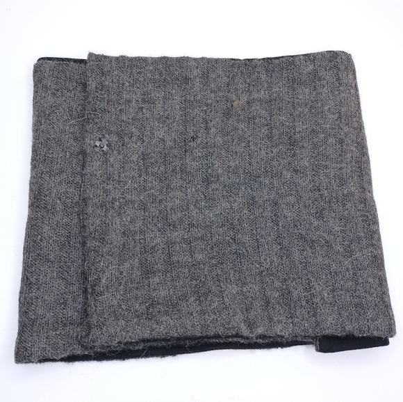 Sumie Tachibana Bound Oversized Cowl - Picture 2 of 5